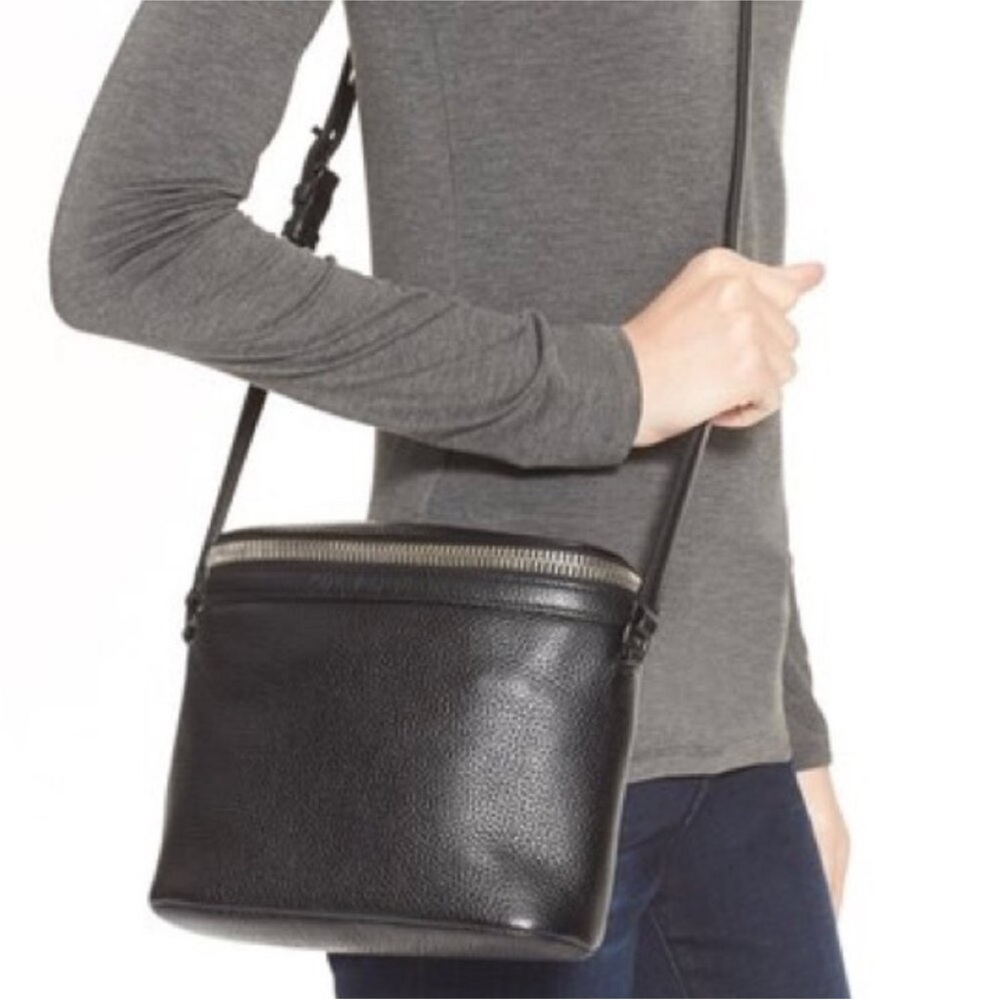 KARA Minimalist Black Pebbled Stowaway Leather Crossbody Bag EUC